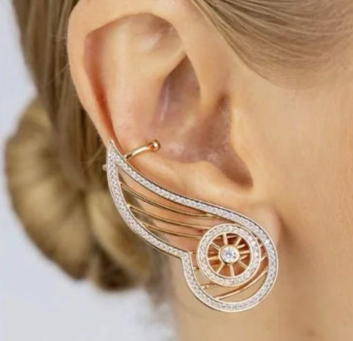 Brinco Harpa ear cuff