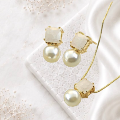Conjunto Realeza Pérola Jade Branca quadrada